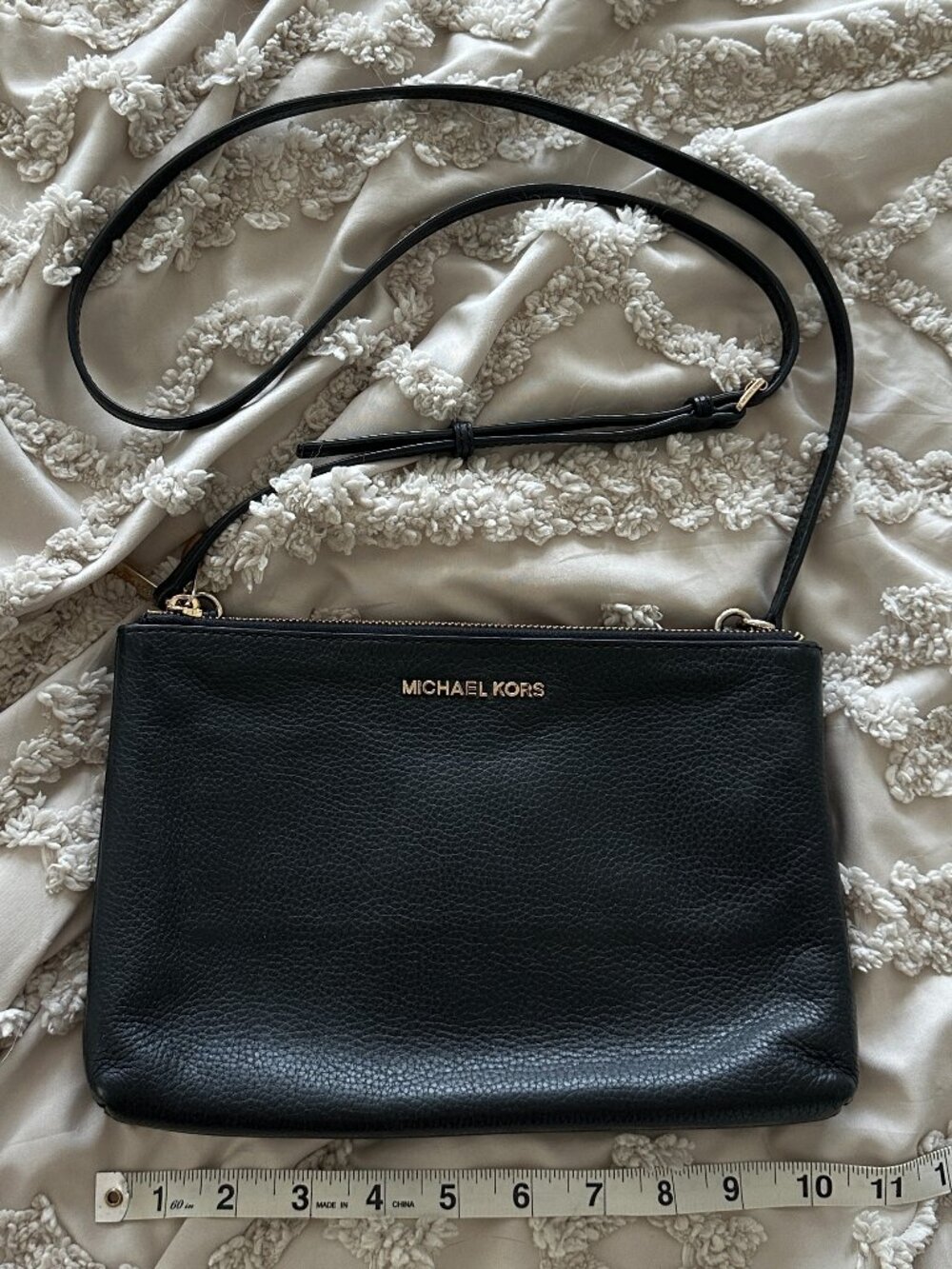 Michael Kors Cross Body Purse - Picture 1 of 5